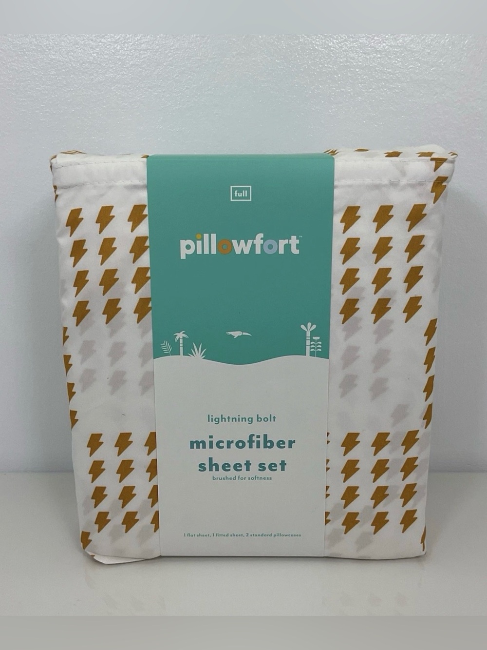 Pillowfort Lightning Bolt Full Sheet Set/Lightning Bolt Pillow New